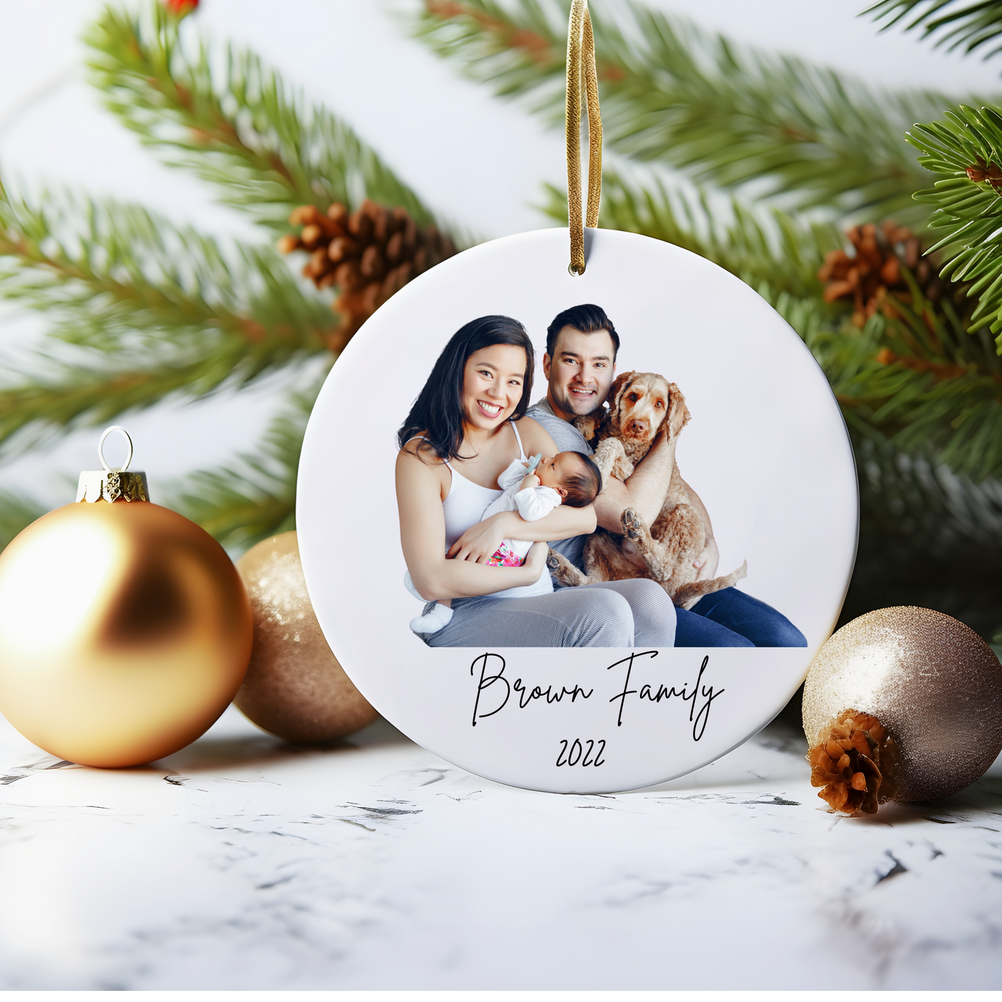 Family Name Circle Ornament